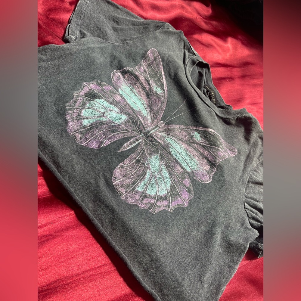 Social scene butterfly crop top small